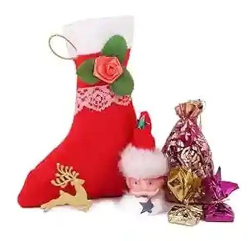 Christmas chocolate gift/christmas chocolate candy/christmas gift for kids/christmas gifts-Christmas socks with chocolates+soft toy for kids+deer for decoration+Christmas greeting card