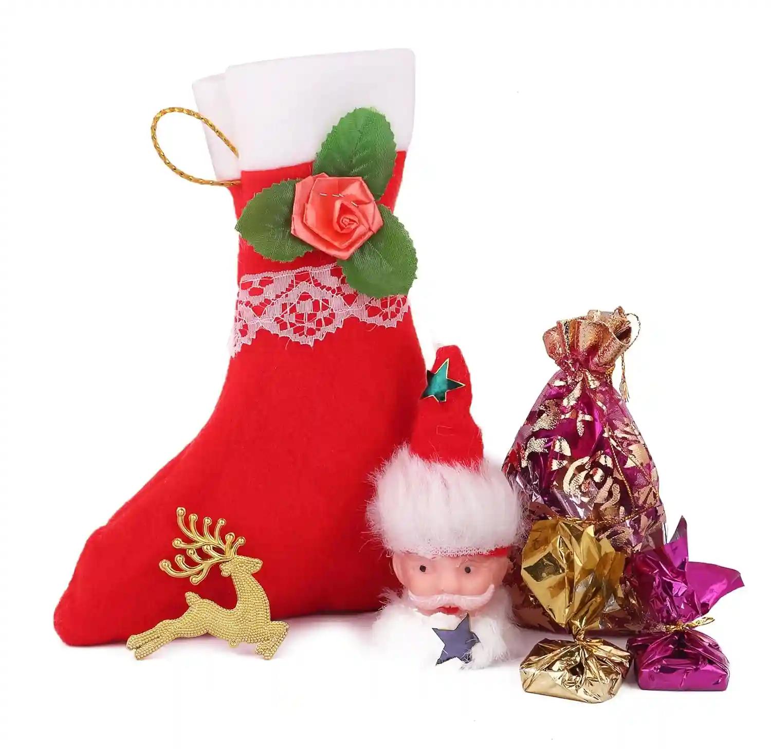 Christmas chocolate gift/christmas chocolate candy/christmas gift for kids/christmas gifts-Christmas socks with chocolates+soft toy for kids+deer for decoration+Christmas greeting card